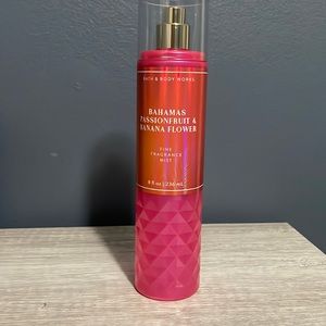 Bath and Body Works Fine Fragrance Mist- Bahamas Passionfruit & Banana Flower